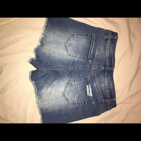 Short - Picture 2 of 2